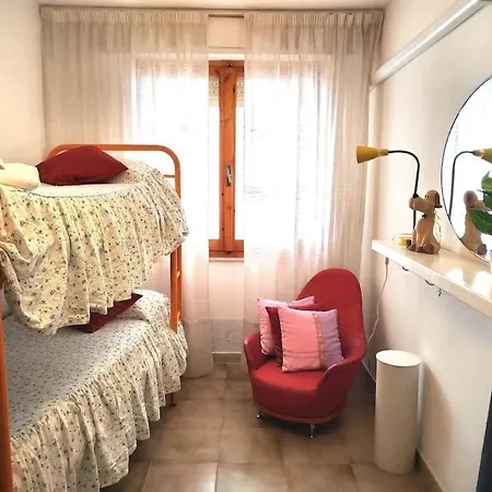 Апартаменты Trilocale In Seminterrato A 150mt Da Lido
