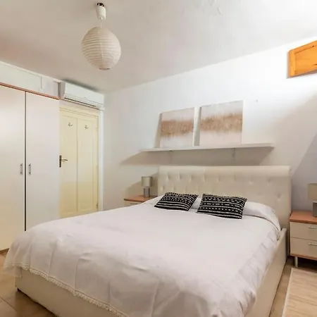 Trilocale In Seminterrato A 150mt Da Lido