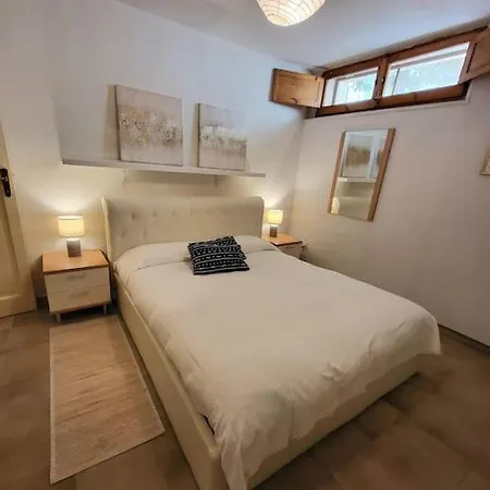 Trilocale In Seminterrato A 150mt Da Lido *