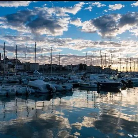 Apartament Trilocale In Seminterrato A 150mt Da Lido *