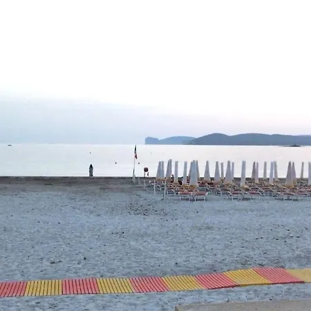 Trilocale In Seminterrato A 150mt Da Lido