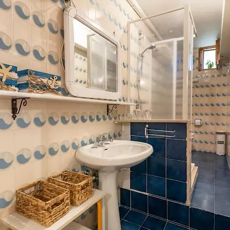 Trilocale In Seminterrato A 150mt Da Lido