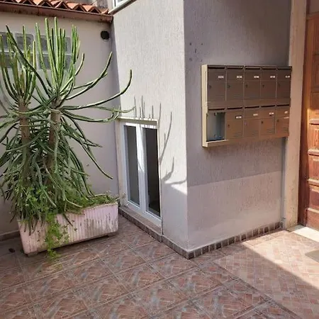 Apartament Trilocale In Seminterrato A 150mt Da Lido