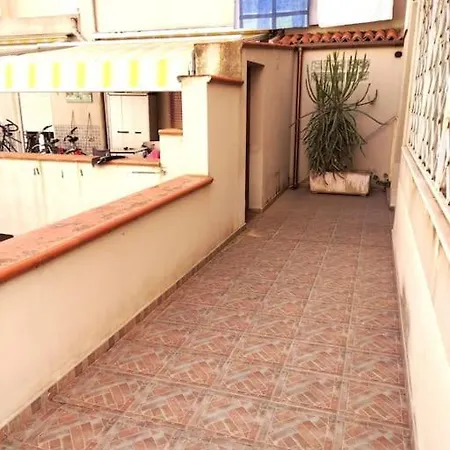 Trilocale In Seminterrato A 150mt Da Lido